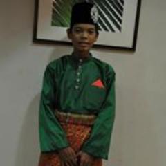 EhFahmii's profile picture. .taatlah ibubapa kamu selagi mereka masih ada.