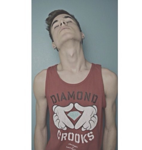 LollyFaux's profile picture. you want the Lawley