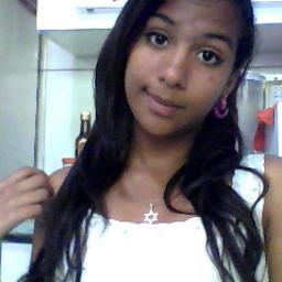Ninguém pode voltar e criar um novo início, mas todo mundo pode começar hoje e criar um novo final...
♥ Directioner ♥