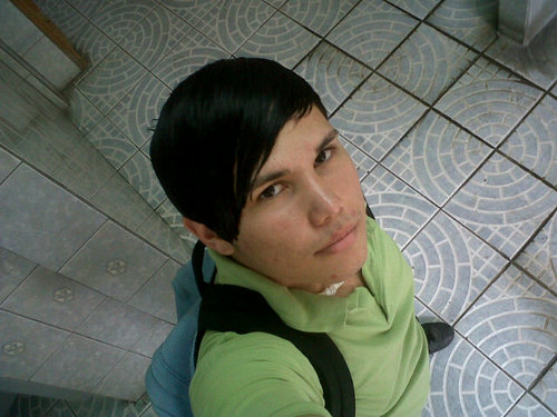 @emo11666514:-)+soy una prsona k le gsta conoser gente Sígueme y te sigo. No muerdo.