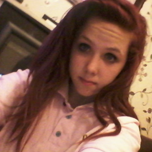 ChloeJonesxxxxx's profile picture. I love nandos more than your mum does'8