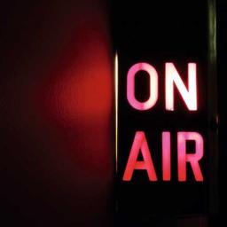 Last night a radio show saved my life. 
Rédacteur en chef RCF Lyon. 
Ex-Radio Vatican.
