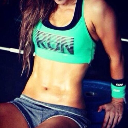 College girl in Florida working to get in shape and stay in shape #workhardplayhard #fitfam