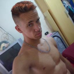 10% de vergonha, 20% de coragem, 30% de confiança, 40% de amor pra dar = 100% de atitude kk gosto bom se ñ foda-se !
