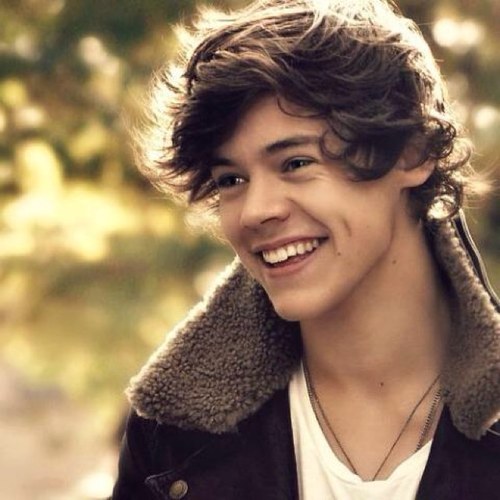 GO FOLLOW @flannelhazza SHE GAVE YOU A FREE FOLLOW!! GO FOLLOW HER NOW