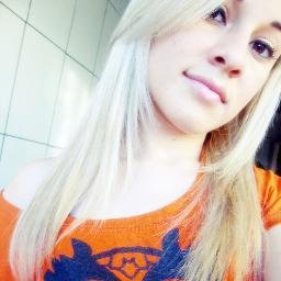 minha cota de felicidade eu quero em dolar !
♥