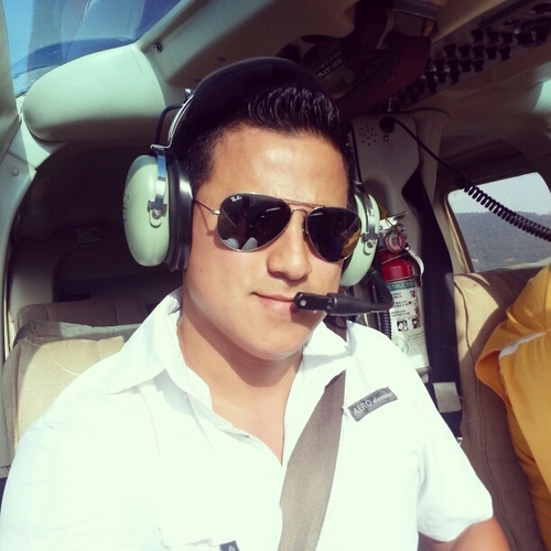 Jhos3p's profile picture. Aviador y Economista