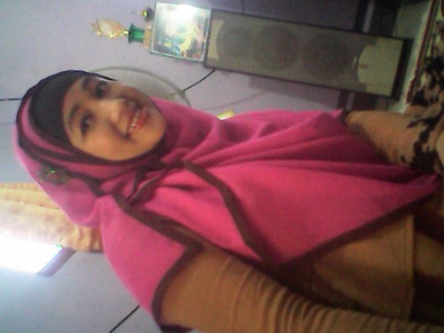 nona_pertiwi's profile picture. loading to my my hany