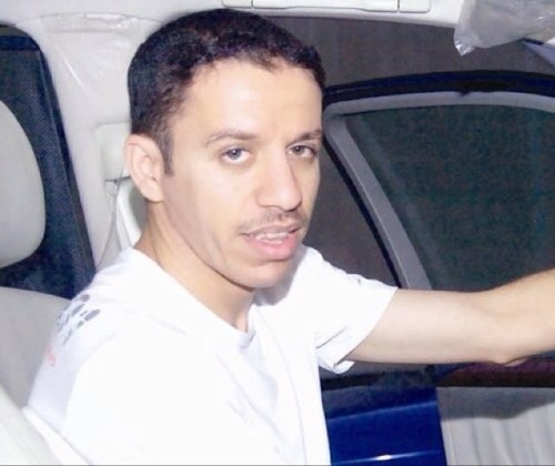 لاعب نادي الاتحاد والمنتخب السعودي سابقاً حسابي الرسمى والوحيد للتواصل مع محبيني الاعزاء