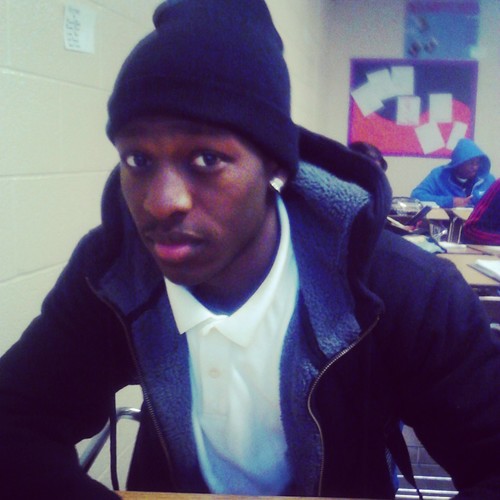 Hoop life.......all bout dat money......hit follow str8 up I follow bacc