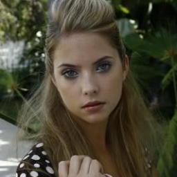 Hello Im Hanna God That Bitch Has Nine Lives  Beztie