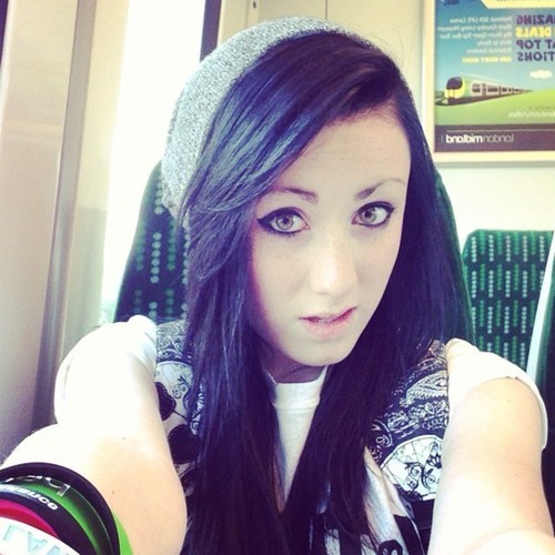 don't use this account anymore, follow my new one, @sat4nsmyhomeb0y, cheers m'dears