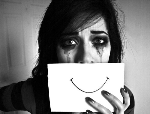 I'm only silent because I'm screaming inside| 16, 'recovering' from self harm| you're beautiful