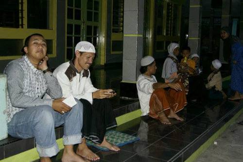 menjalani hdup apa adanya