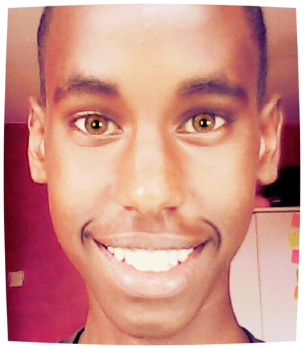 Follow Me On My New Account Guys!!!:D @TwinHisham  -----AND I Will Follow You On There Aswel!:D Thank You!