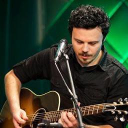 We're a fanbase of @jyplaysguitar in Argentina. Guitarist support on paramore tours.
Since 07-07-12