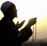 Jadikanlah kejujuran sebagai kendaraanmu, kebenaran sebagai pedangmu & Allah SWT sebagai tujuanmu || ♥ الله || CP : 089639042115.