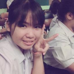 My name is View . Nice too meet you . : )     ทักทายกันได้น๊าาาา