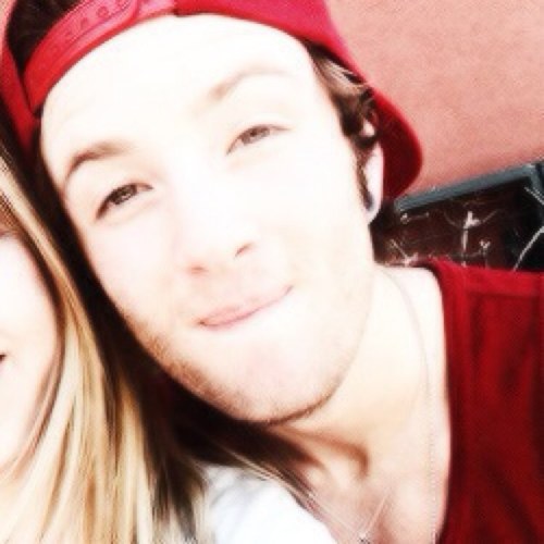 Hey, I gave you a free follow. Now go follow @chadwjcksvoice please. THANK YOU. ask her for a follow back.
