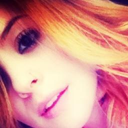 Acércate y besame .♥† ♡ ✌