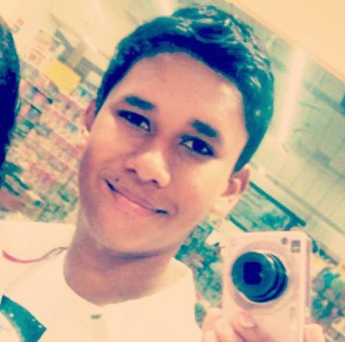 Fale sobre voce:Amo dormir!!
https://t.co/o3Y79MTkpj
segue?? sdv