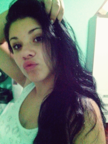 Ideal seria que todas as pessoas soubessem amar, o tanto que sabem fingir.