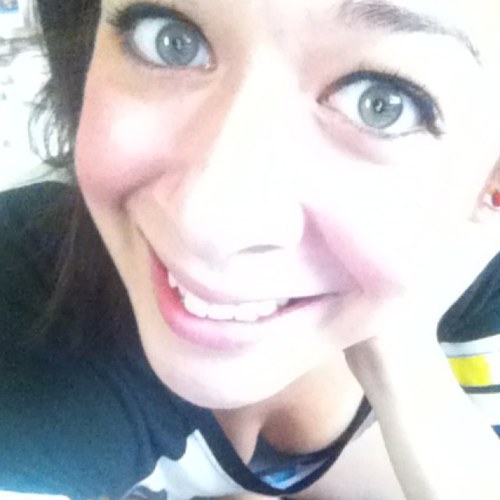 Julie Zuniga. #20  #collegestudent #basketballplayer #simplyME #brothoughtsniggguhh #teamtatted #godfirst ❤
