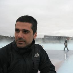 BlessiCom's profile picture. 