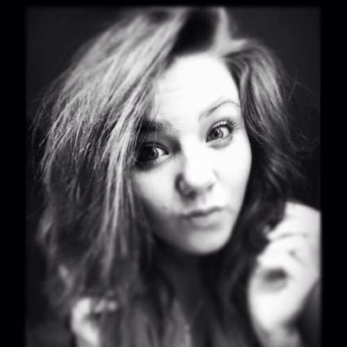 laciewoodward's profile picture.
