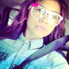 ★ Zendaya OFICIAL in Habblet ★ Me add ::::: ZendayaColeman- ★