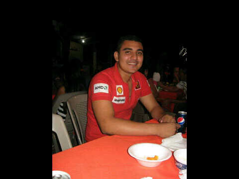 Ex cadete, Seleccionado nacional de Boxeo, rapero de corazon! Rockero de nacimiento!