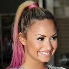 Demi Lovato isn't just  an idol,is a lifesaver.