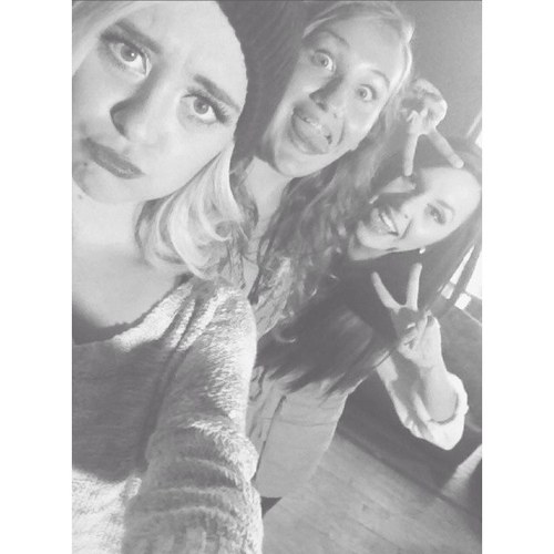 ♡megan and liz rock my world♡