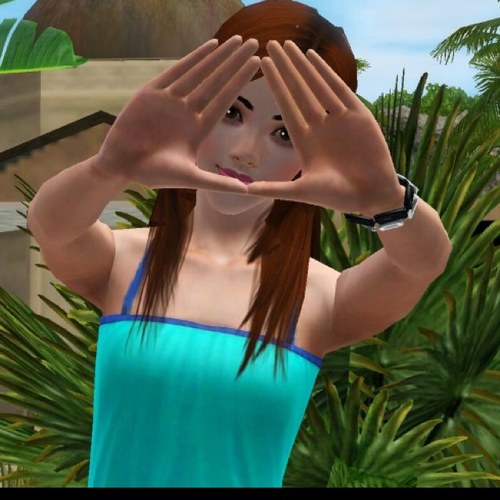 Gamer girl and make sure to follow my other twitter @shygamergirl and makes fan art