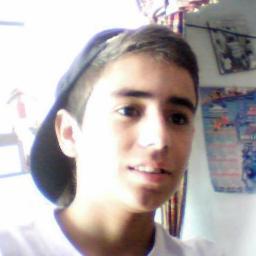 Los Humanos Aveces Pensamos Cosas Que No Nos Imaginamos, Que Tan Poco Entendemos Solo Comprendemos Que En La Vida No Todo Funciona¬¬