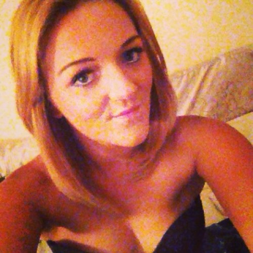 Stef_aaron's profile picture. : Love My Life So Far .. Cant Wait To See What The Future Holds For Me And My Prince : .... Instagram : _stephaj_ : Never Be Afraid To Dream ... Live Love