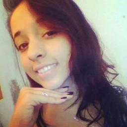 Solteira, 18 anos , Corinthiana ♥ , @aliados . Me segue , que eu te sigo de volta neném ? *-*