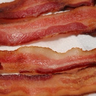 U now who i am the smell of me turns vengterens meat lovers (OFFICAL)