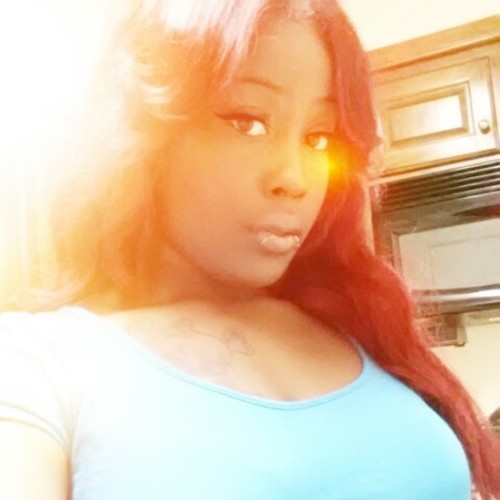 lotusFOWLERbomb's profile picture. Fuck a bio! IM BRE ig: just_ briona