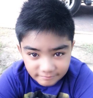 Baseball Player ~ Violinist ~ Journalist ~ 100% Mabait, Cute at Gwapo :D