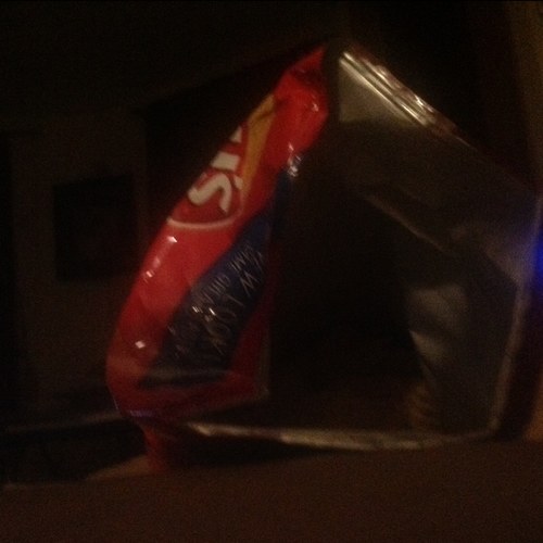 enzoissoocool's profile picture. Hello i love mcpe its so fun but i love redstone to much and butter