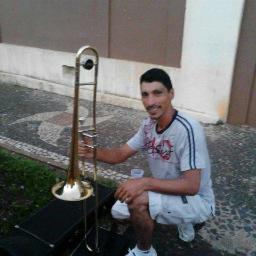 eduardotbg@hotmail.com (messenger)