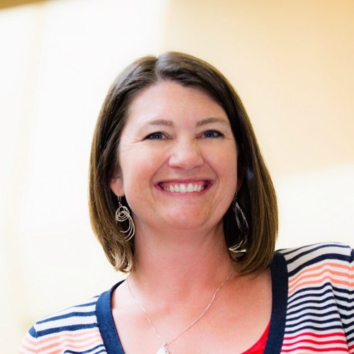 Believes in the capacity of students, teachers, schools & systems.  Busy Mom.  Funny Wife.  Beagle Wrangler. Loves books, chocolate, kids' sports, beaches...