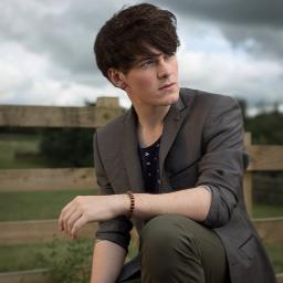 Name: Fabian Rutter|Nicknames: Fabes and Stutter Rutter|Single|(Roleplaying Account)