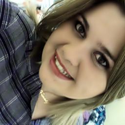 Apiaense, CORINTHIANA,bipolar, ciumenta, orgulhosa, teimosa, chata, irônica, sou do jeito que eu quero, não ligo para o que dizem ou pensam!! Segue ai :)