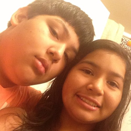 Hey yall idont have a gf ❤iam a gamer  iam a mexican my friends call me chuby bieber