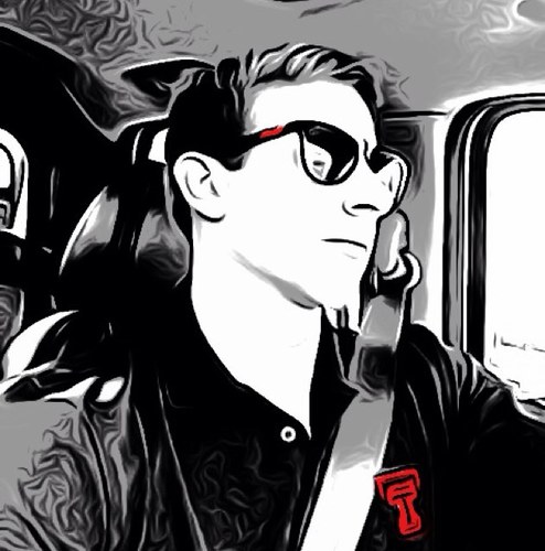 DerekTejas's profile picture. 