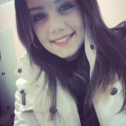 Que  meu Amor é teu 
teu sorriso me faz sorrir !