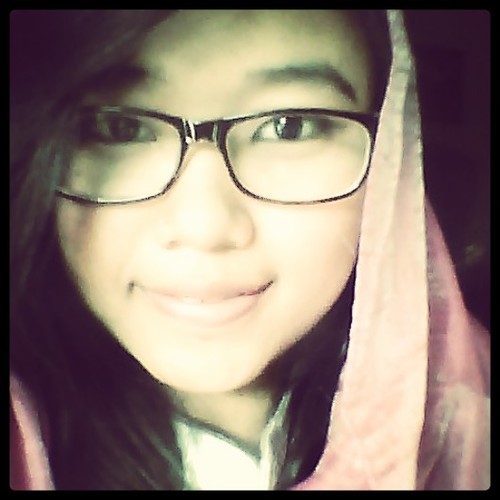 tika_rifky's profile picture. Music is my life can't live without it d[^-^]b (well except those other things that I can't live without) XD