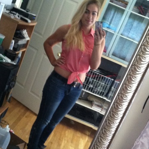 17,Hispanic, #CountryGirl #TeamPR #Boricua #multicultural #Bisexual instagram: live_love_country22